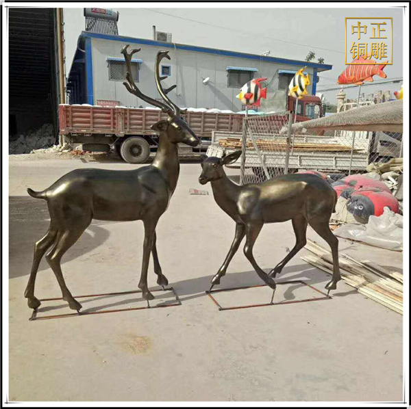 定做銅鹿價(jià)格.jpg 定做銅鹿價(jià)格.jpg
