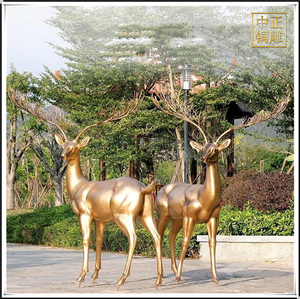黃銅梅花鹿雕塑.jpg 黃銅梅花鹿雕塑.jpg