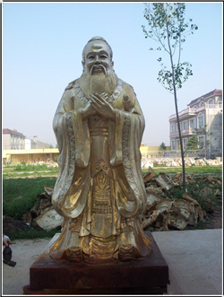 鎏金鑄銅孔子雕塑 鎏金鑄銅孔子雕塑