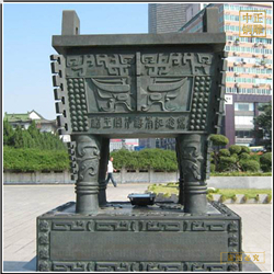 大號(hào)獸面方鼎 大號(hào)獸面方鼎