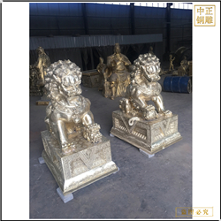 高1米2紫銅色宮門獅一對 高1米2紫銅色宮門獅一對