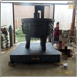 鑄銅關(guān)公 大型銅鼎報價