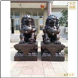 傳統鑄銅獅子雕像 傳統鑄銅獅子雕像