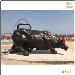 1.5米華爾街銅牛雕塑生產(chǎn)廠 1.5米華爾街銅牛雕塑生產(chǎn)廠