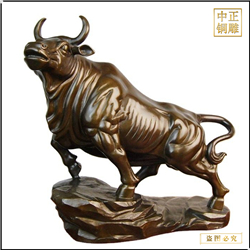 抬頭銅牛雕塑 抬頭銅牛雕塑