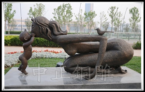 母子人物雕塑 母子人物雕塑